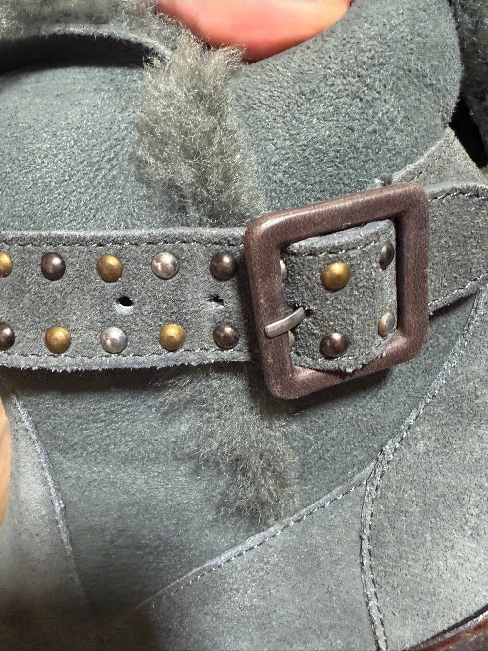 EMU Australia Heighton Low Sheepskin Wedge Boots 7 Dark Olive Gray Water Resista